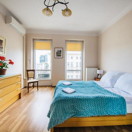 Apartment Metro Politechnika ワルシャワ エクステリア 写真