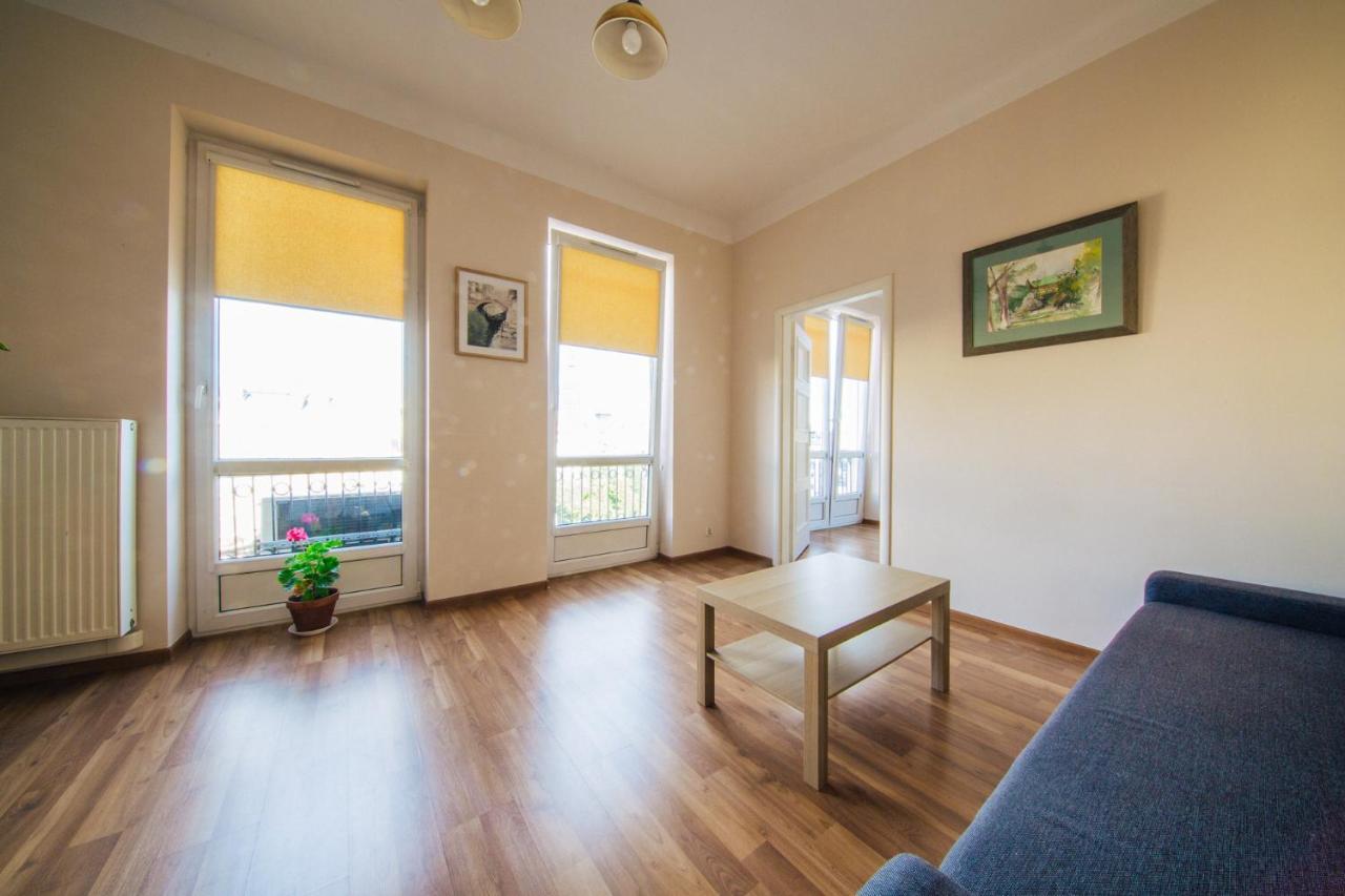 Apartment Metro Politechnika ワルシャワ エクステリア 写真